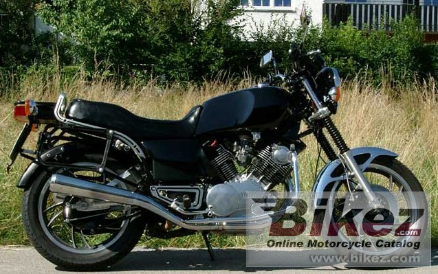 Big not mine but good picture tr 1 picture and wallpaper from Bikez.com
